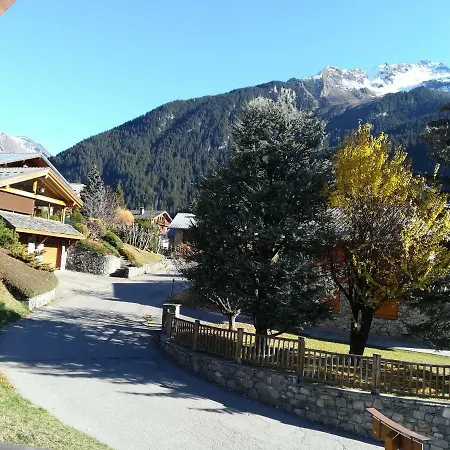 アパート La Ratavelaiza *